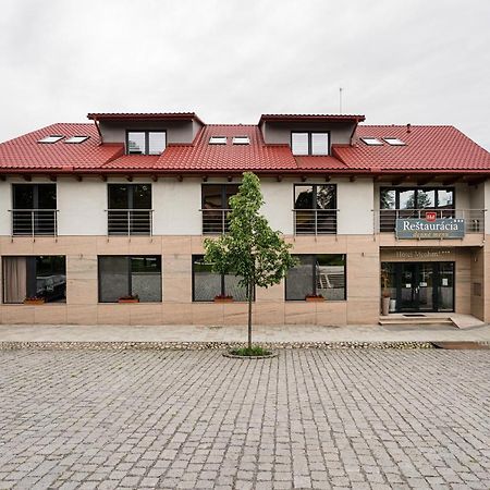 Hotel Menhard Exterior foto